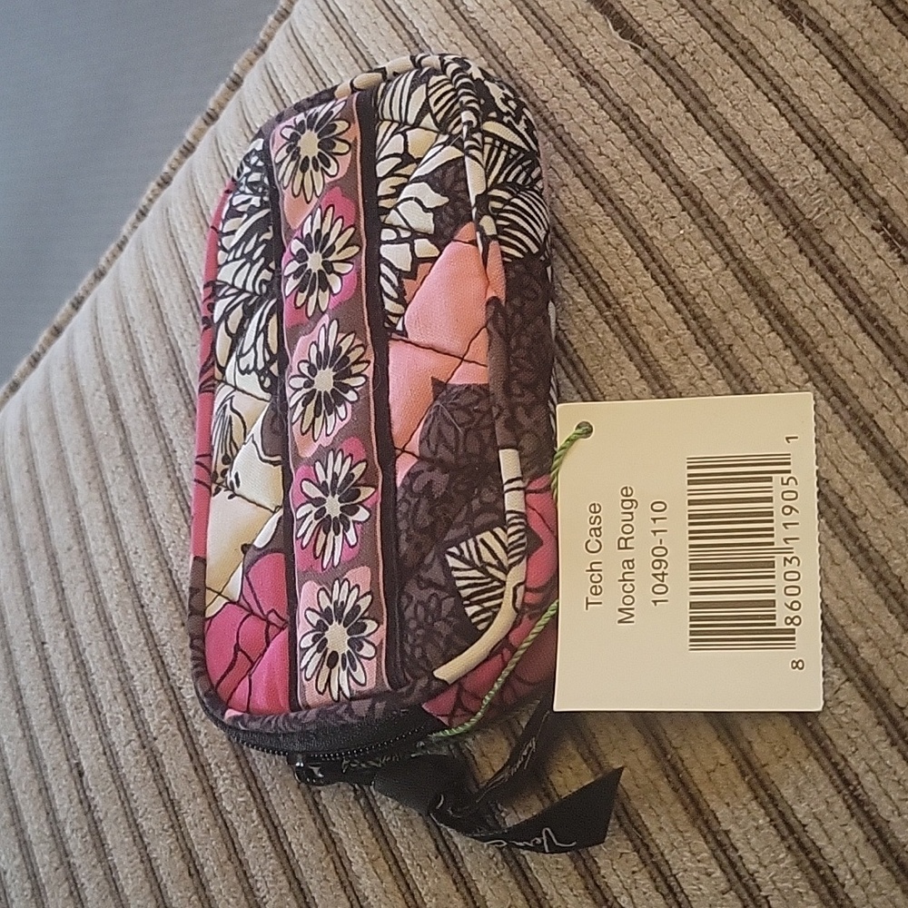 Vera Bradley Mocha Rouge Writstlet Tech Case